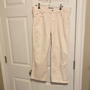 Old Navy Women's Cream Capris